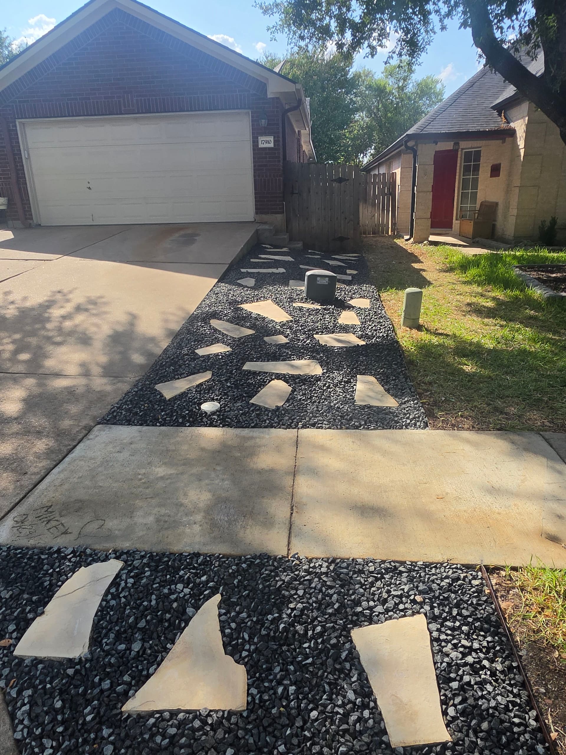 Gallery photos for Shadow Rock and Mexican Creme Paver Landscape Install in Pflugerville: Image #6