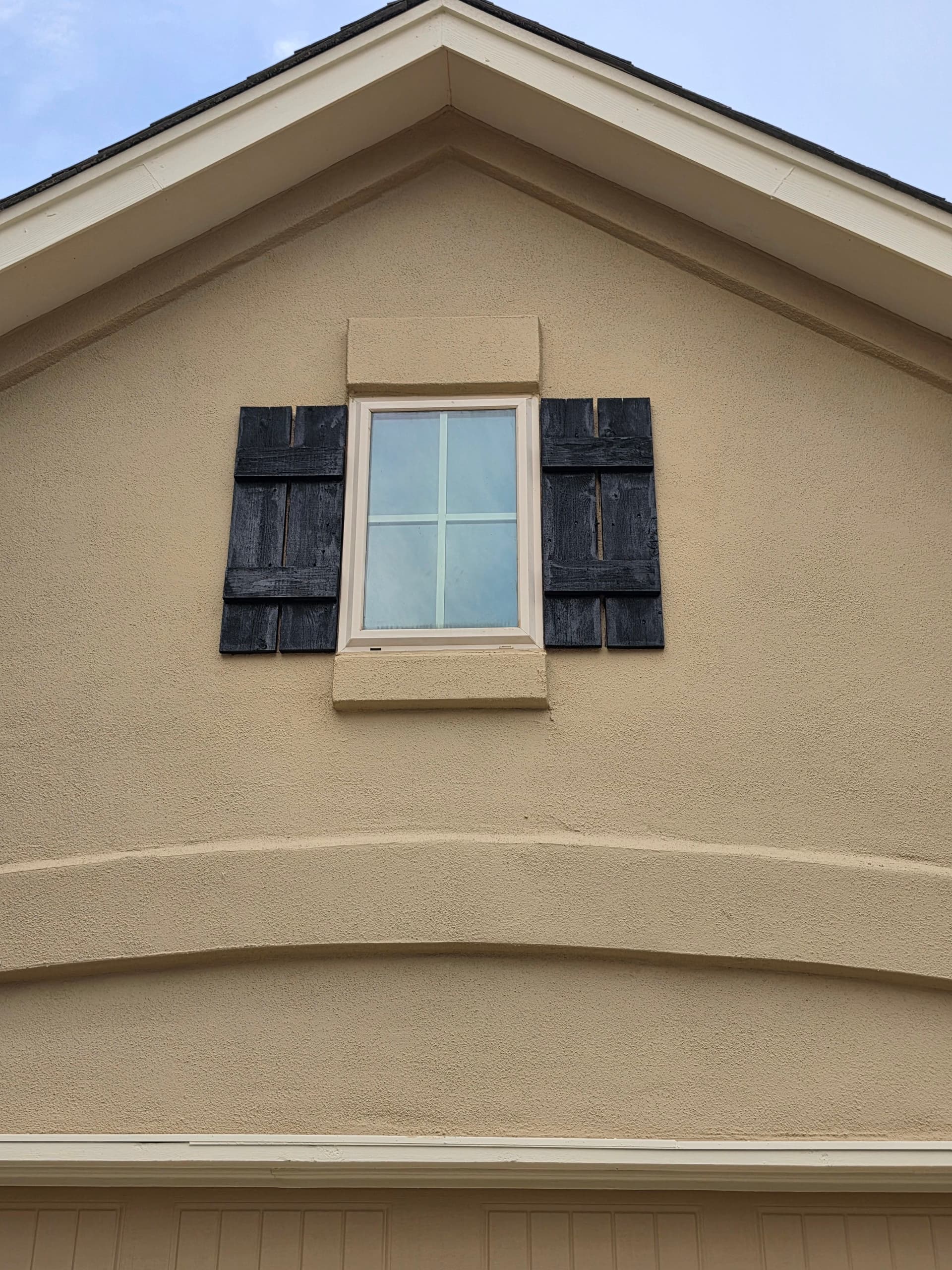 Gallery photos for Wood Staining Done Right on a Georgetown Home: Image #2