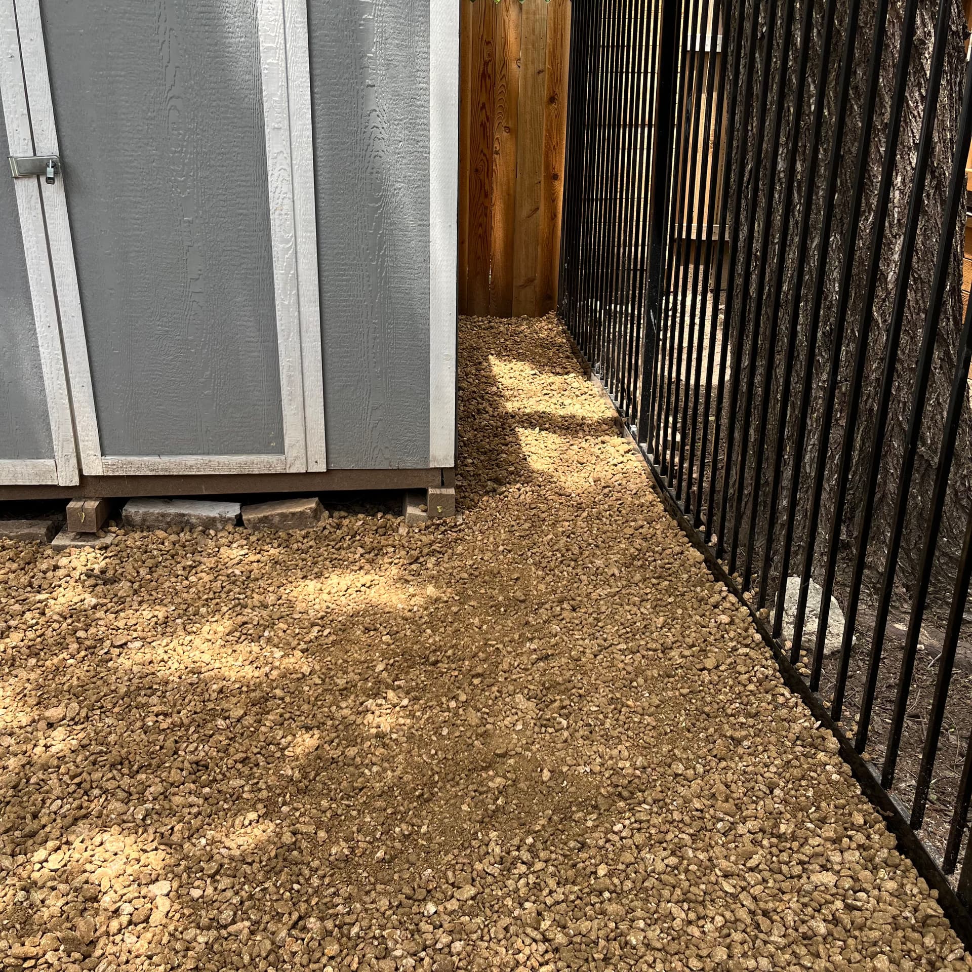 Gallery photos for Muddy Side Yard Fixed with Gravel and Pavers: Image #1