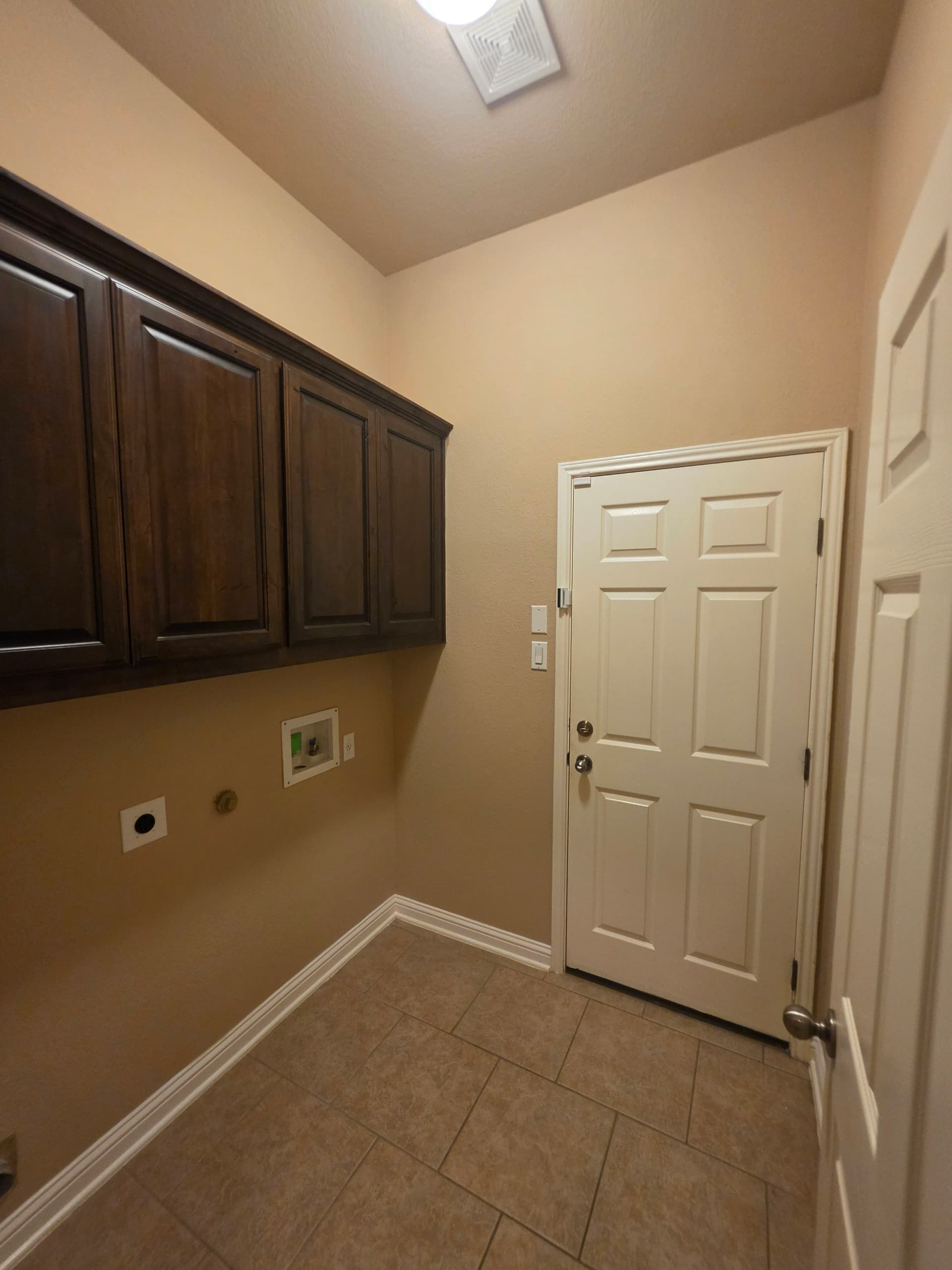 Gallery photos for Full Home Prep for Sale Fresh Paint Landscaping and More: Image #1