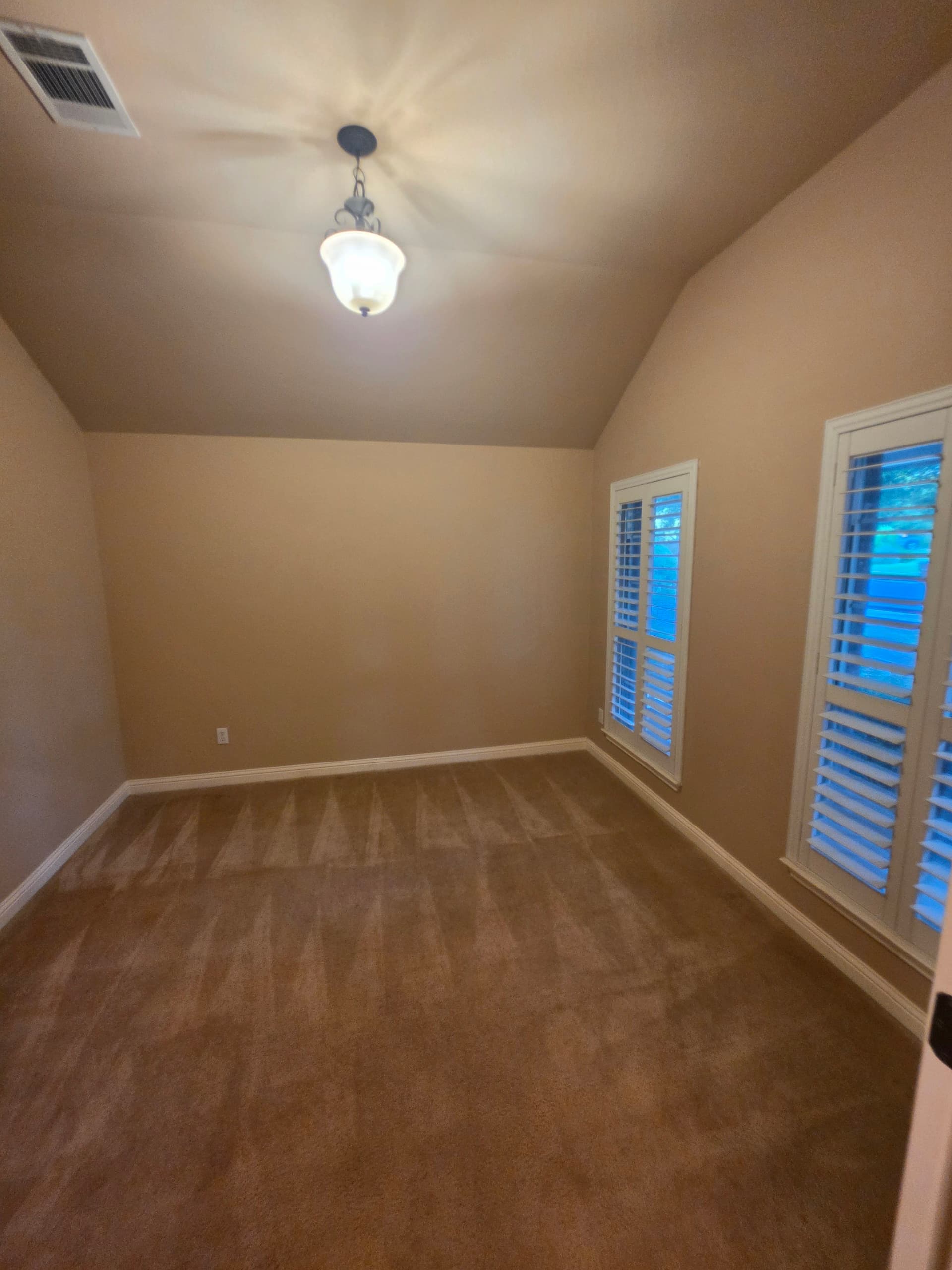 Gallery photos for Full Home Prep for Sale Fresh Paint Landscaping and More: Image #3